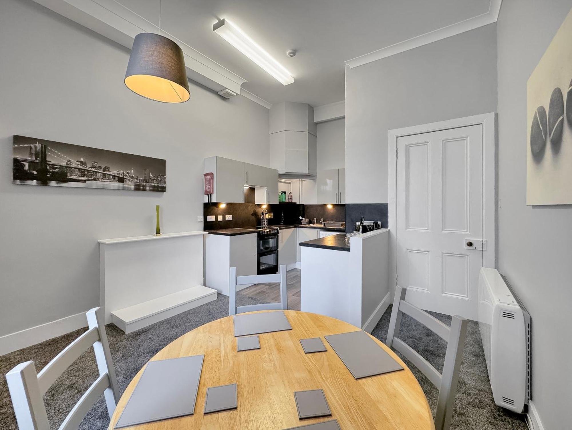 Hayfield Apartment 奥本 外观 照片